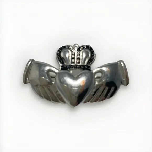 Vintage Claddagh Brooch Silver Tone Crown Heart Hands Irish Pin - Picture 1 of 3